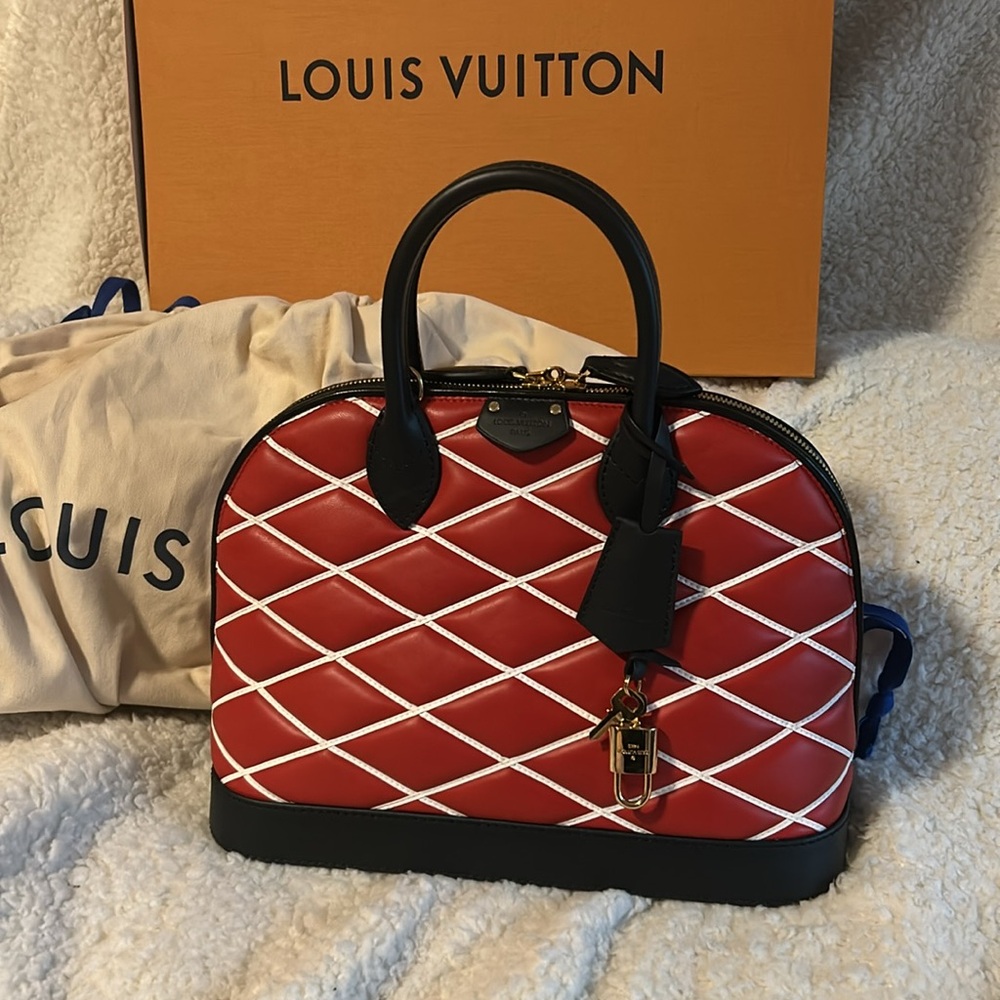 Louis Vuitton Malletage Alma PM Rouge Like NEW - Picture 4 of 9